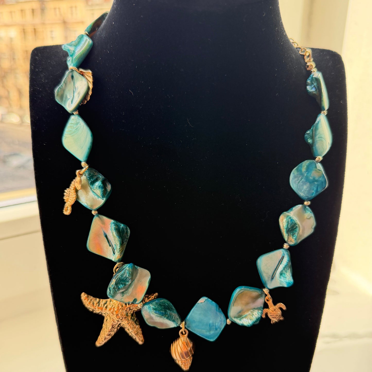 S2996N1 Deep Sea Romance necklace