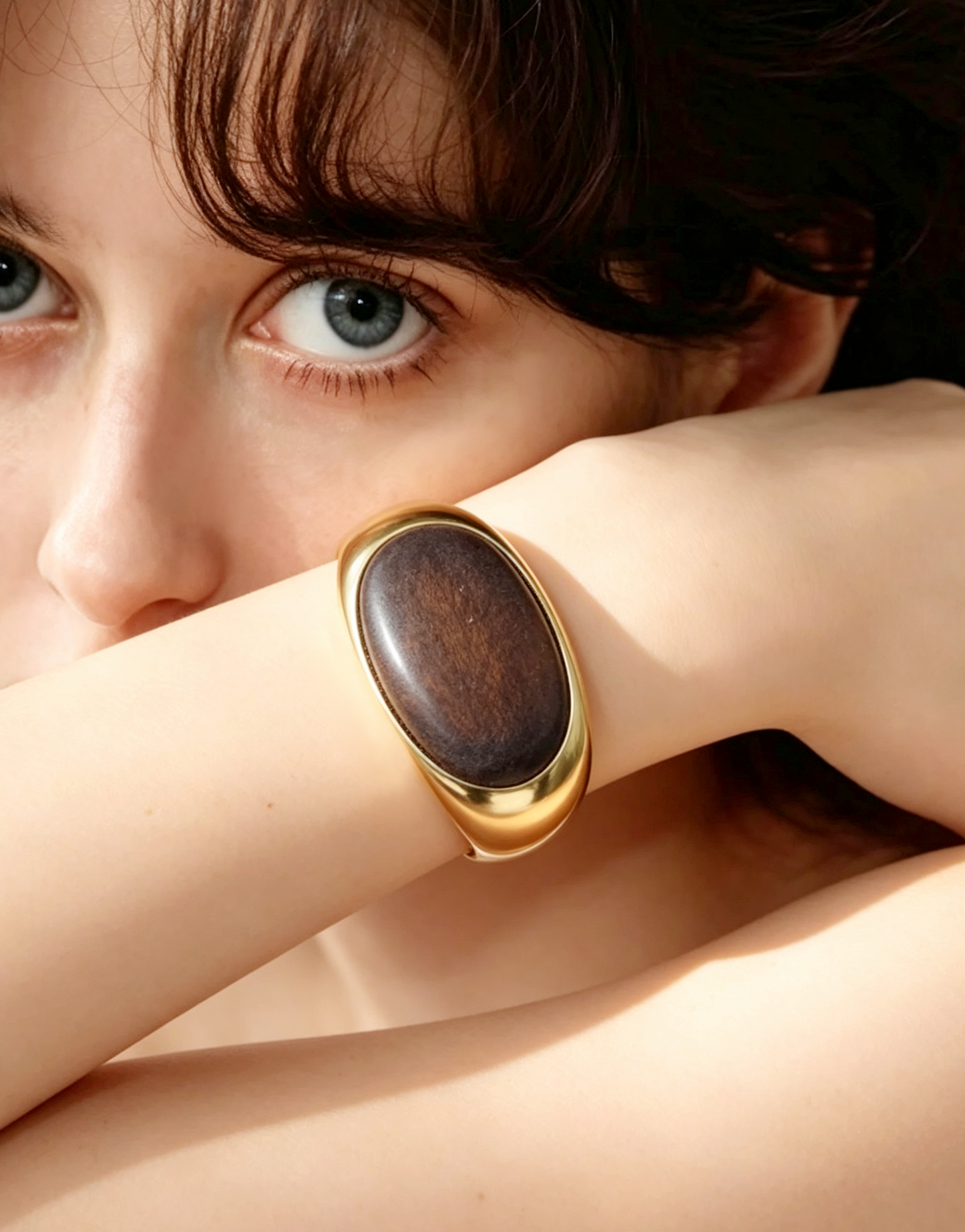 S2057W1 Woodgrain Muse bangle