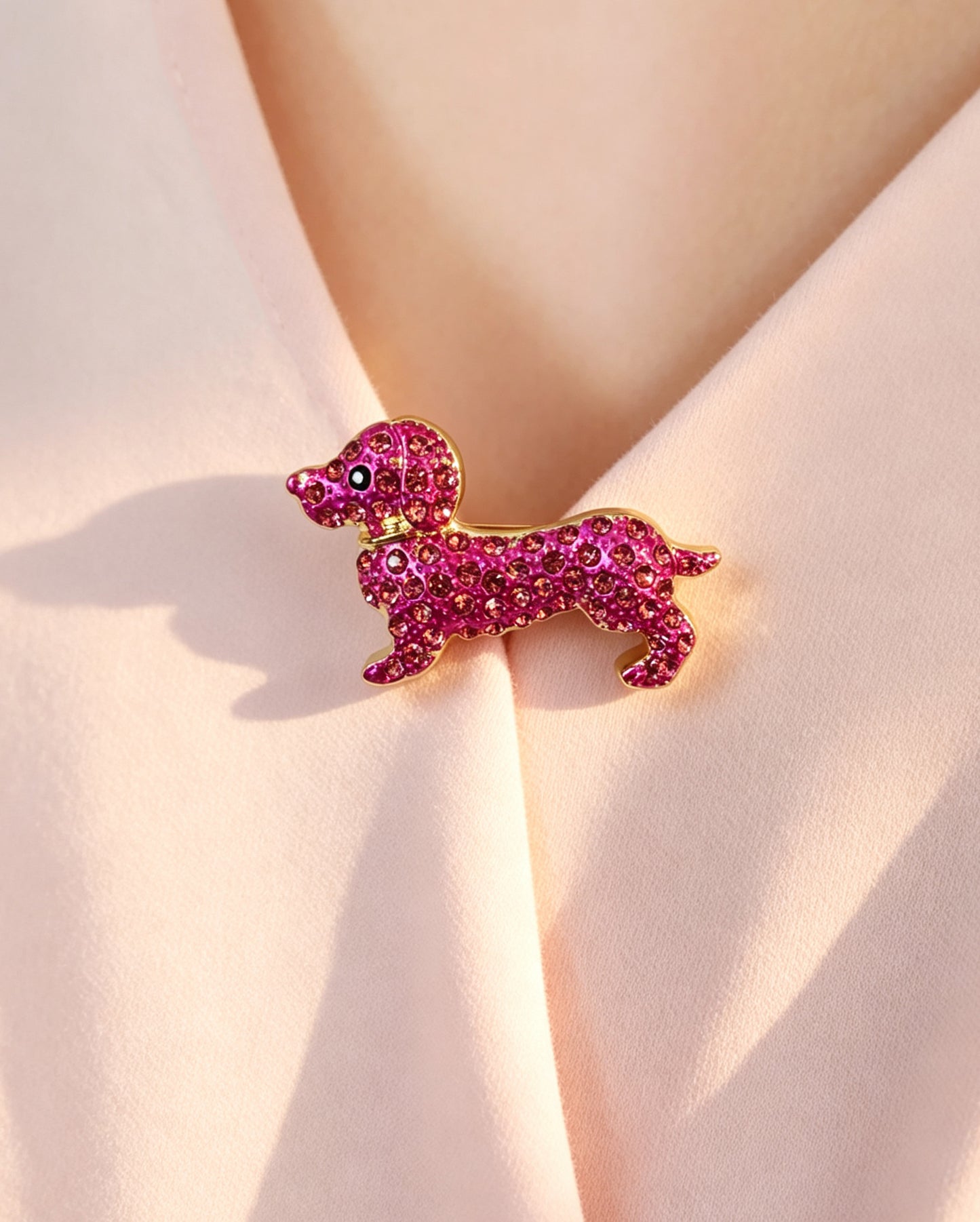 S2429B1 Little Wanderer brooch